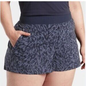 Athleta Trekkie North Printed Shorts Navy Swirl Size 26 NWT-XXL-XXXL SHIPS FAST